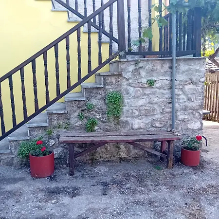 بيت للعطل Family Garden House
